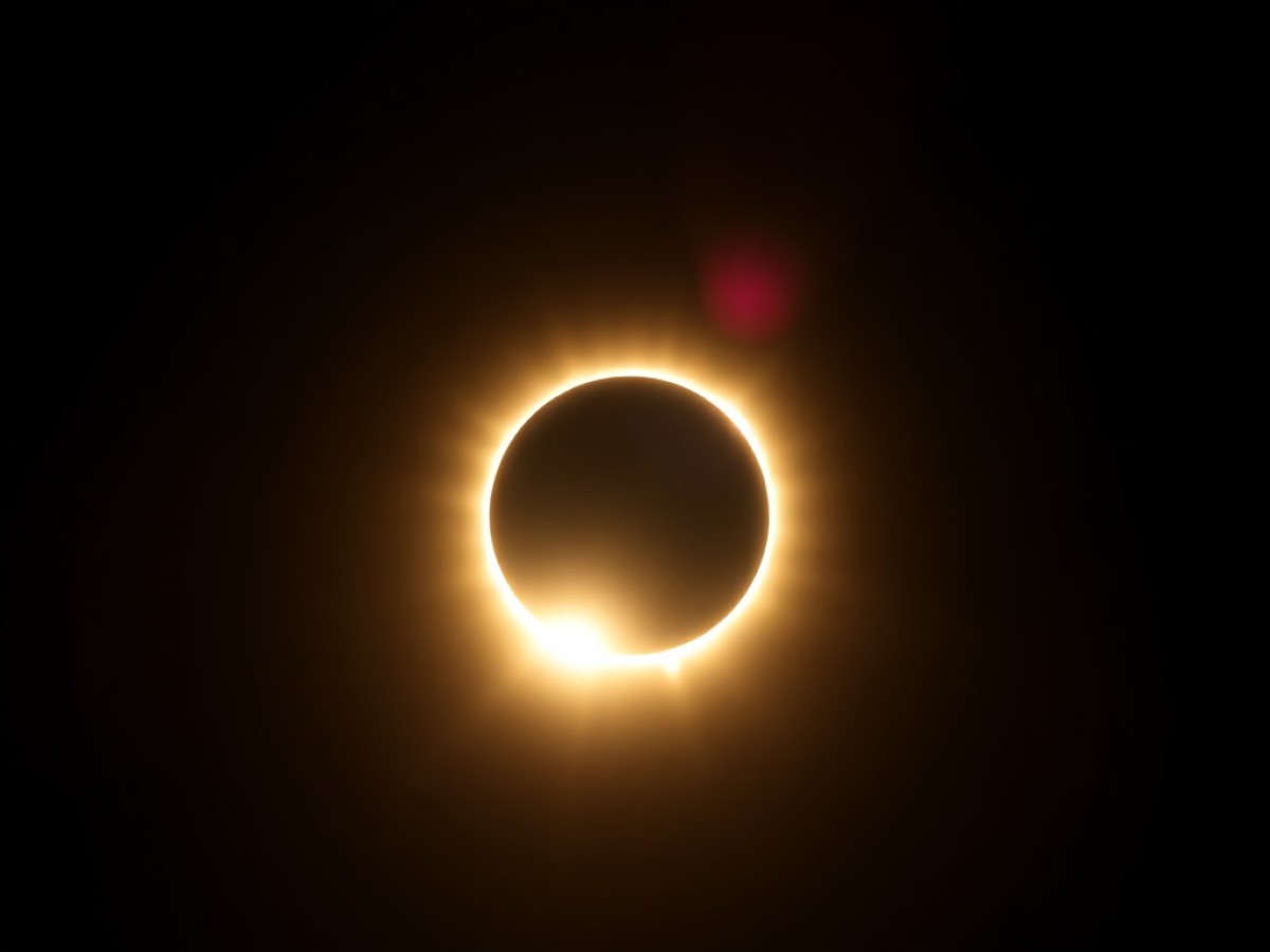 Cuándo es el eclipse solar anular y cómo verlo desde España