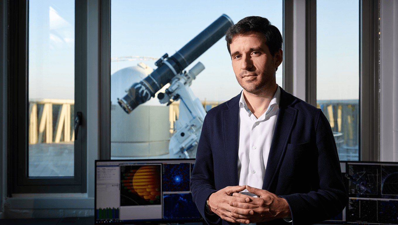 Javier Rodríguez-Pacheco, catedrático de Astrofísica: "La radiación es uno de los grandes problemas a resolver si queremos dar el salto a otro planeta"