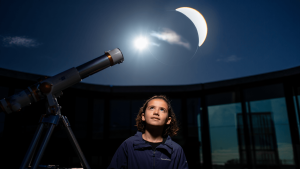 CaixaForum Madrid invita a prepararse para el eclipse con una programación especial