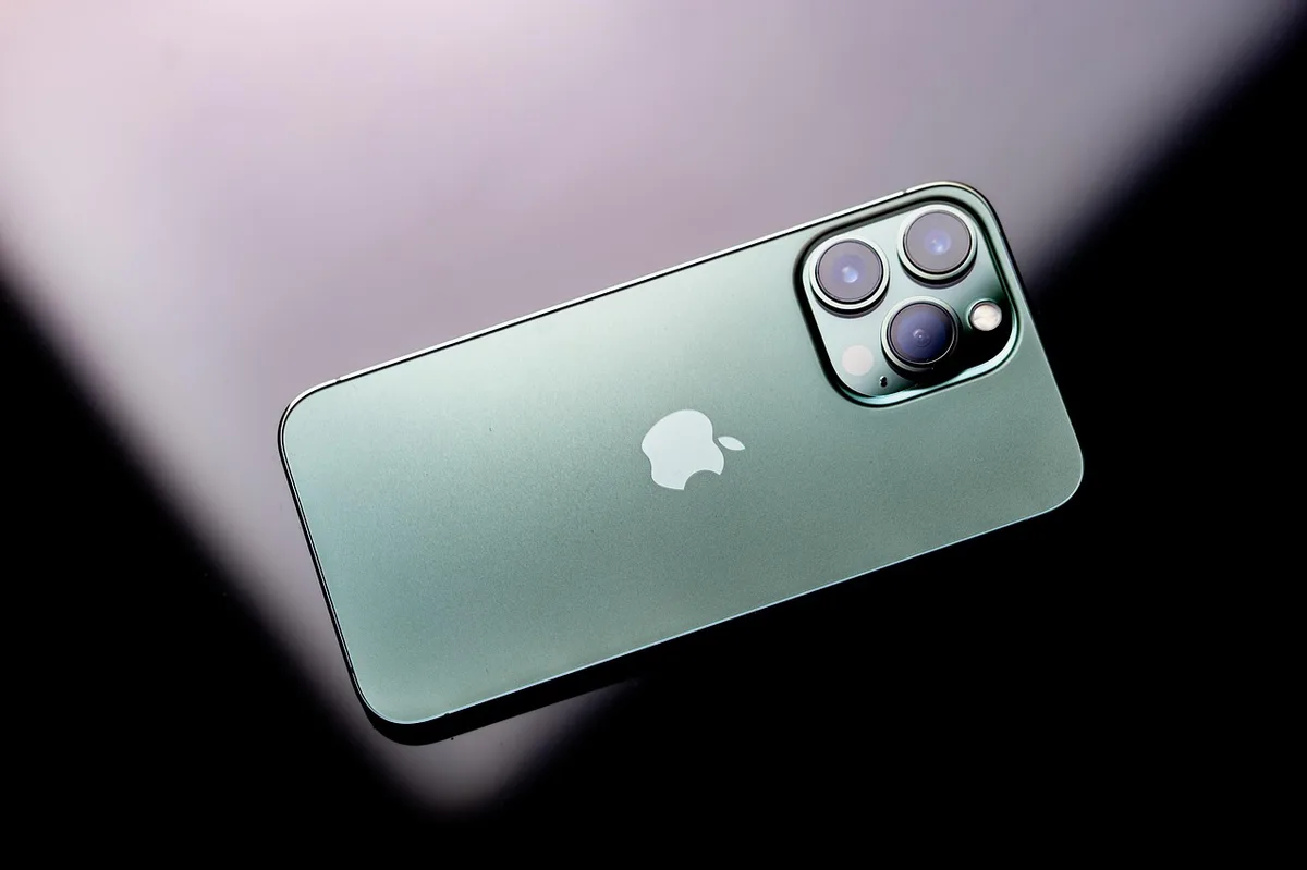 iOS 27 muestra 'Optimizando búsqueda y Siri': qué es y cómo acelerarlo en iPhone