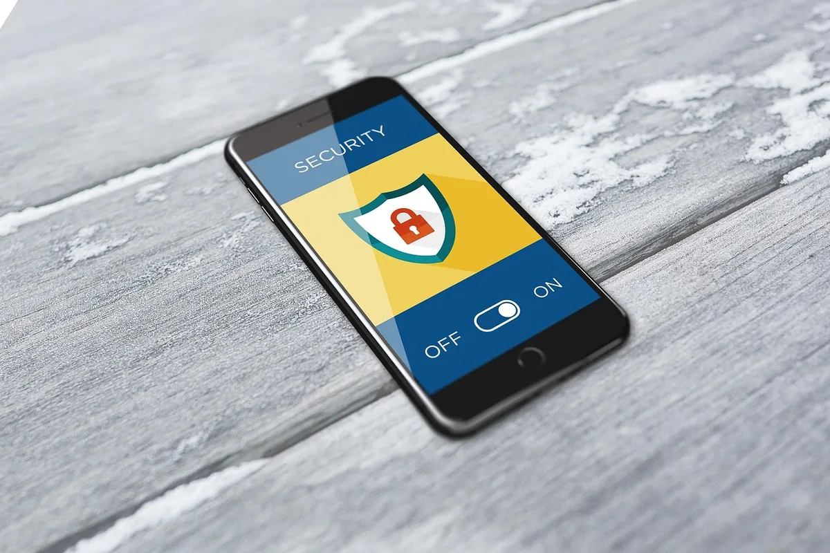 Pantalla de un móvil mostrando permisos de una app de salud